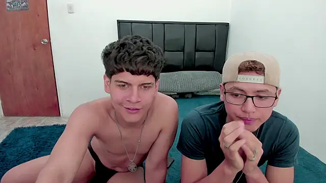javieryalejandro's Live Sex Cam Show
