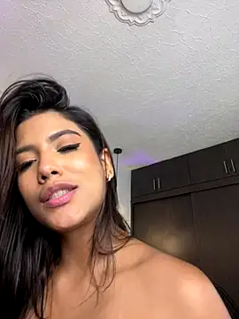 OneInAMillionXXX's Live Sex Cam Show