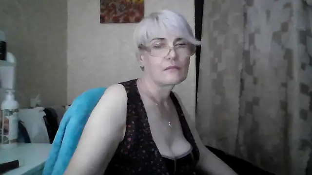 Catty_Lady's Live Sex Cam Show