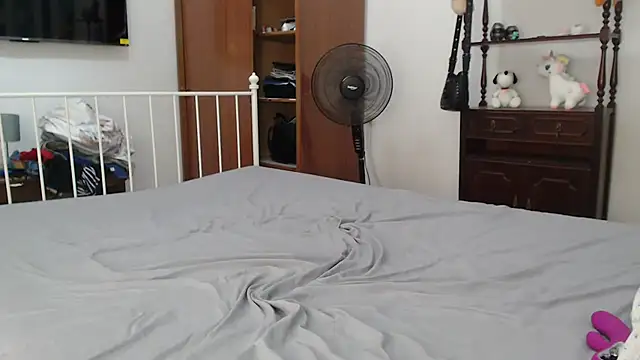 Curvymary's Live Sex Cam Show