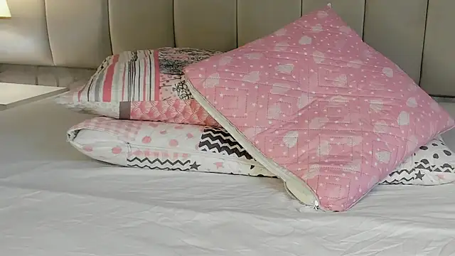 RoxyReign's Live Sex Cam Show