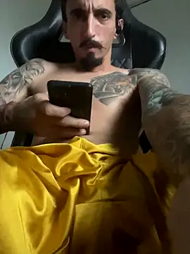 _kiiing_'s Live Sex Cam Show