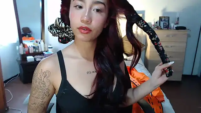evali16's Live Sex Cam Show