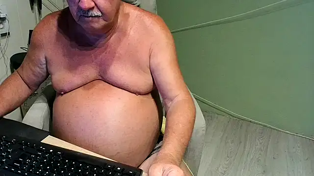 barenfan's Live Sex Cam Show