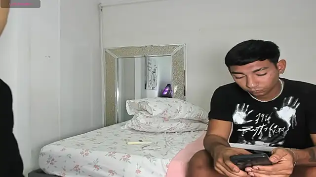 Yuliysmith's Live Sex Cam Show