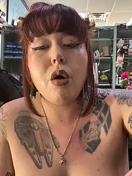 evacheers' Live Sex Cam Show