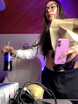 Cristina_pinkk's Live Sex Cam Show