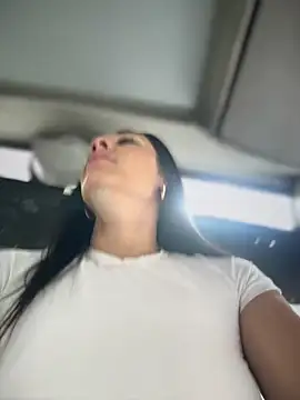 __IRIS__'s Live Sex Cam Show