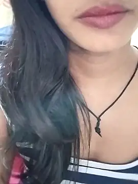 Romyya's Live Sex Cam Show