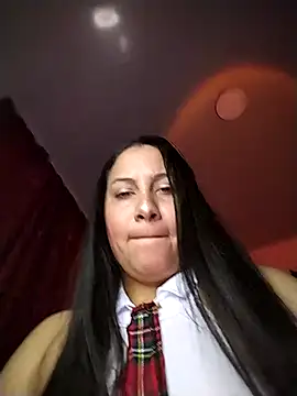 esmeralda_jadees 网络视讯表演