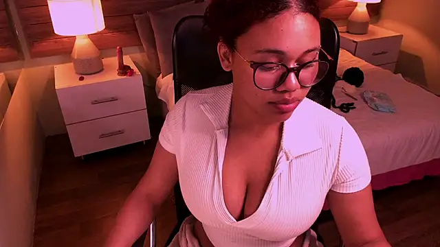 itohana_'s Live Sex Cam Show