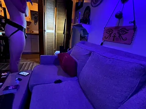 SalemStratton's Webcam Show
