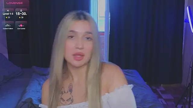 RoxyChill's Webcam Show