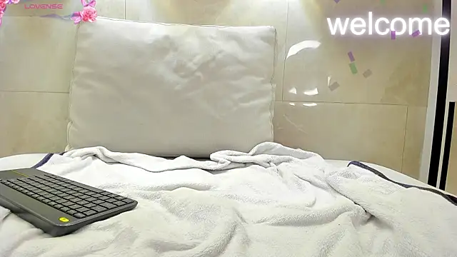 chloe_murray's Webcam Show