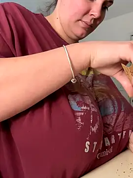Thickarella420's Webcam Show