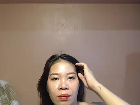 wild_rose69's Live Chat Room