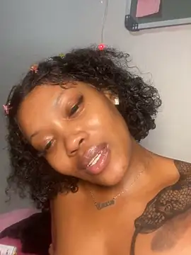 Sweetpink_5's Webcam Show