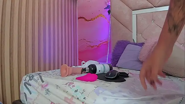 Taylor__cooper's Webcam Show