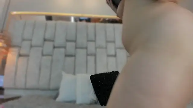 LissyConan's Webcam Show