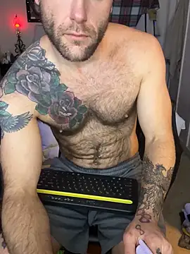 Luv2SuckBWC92 Webcam-Show