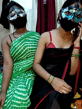 Sexy_dolls' Live Sex Cam Show