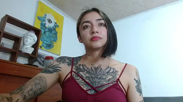 ZoeBakers_'s Webcam Show