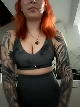 YunoRose_'s Webcam Show