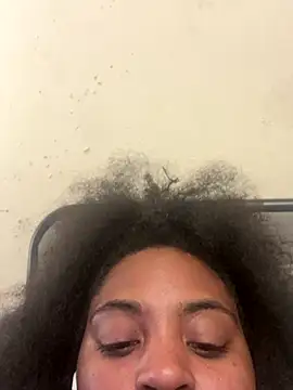 prettlovely14's Webcam Show