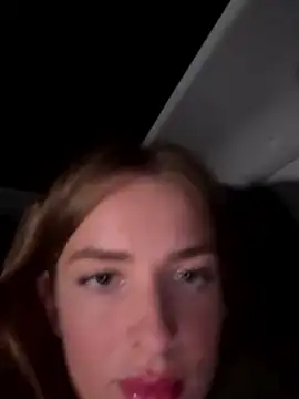 EvieEvans' Live Sex Cam Show