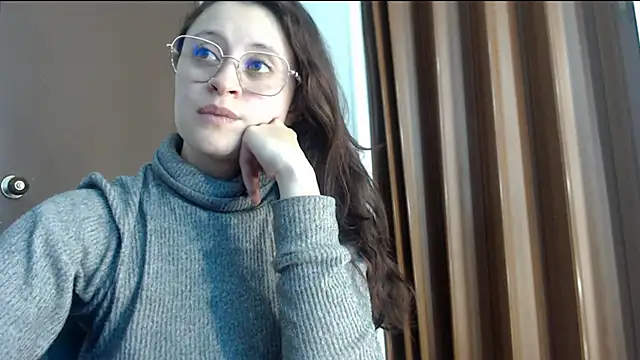 Juls_winter_ webkamerás műsora