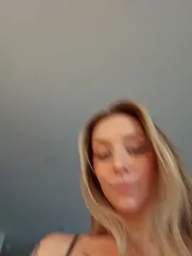 LilyOrion's Webcam Show