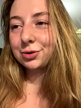 curvyflawless' Webcam Show
