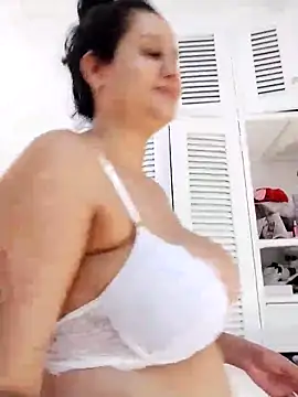 keilymadam's Live Sex Cam Show