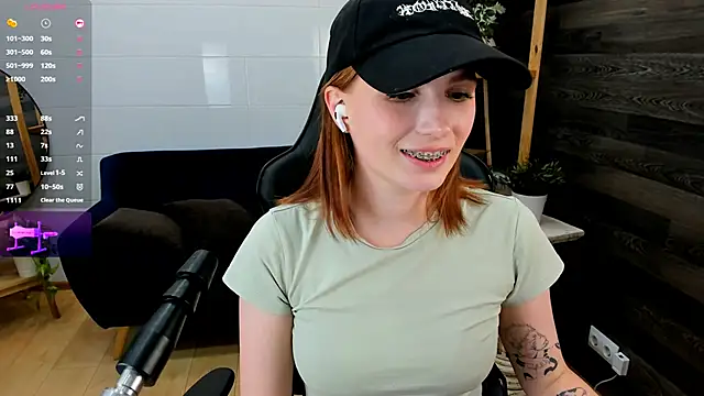 LinaGoes' Webcam Show