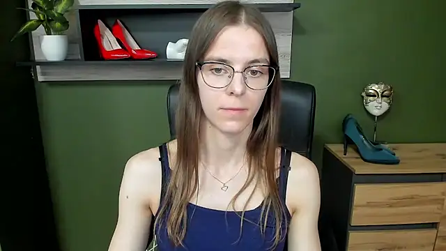 love_megi's Webcam Show