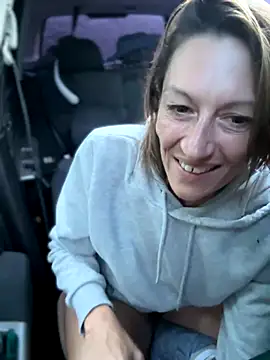 Sophia-Squirts-UK's Live Sex Cam Show