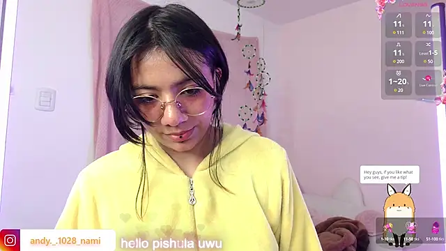 Nami_usagi's Webcam Show