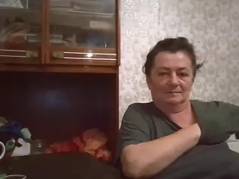 GypsiQueen2's Webcam Show