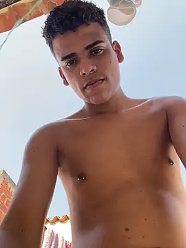 MrLeoLatino's Webcam Show