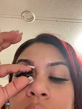 RedFaceBabiii's Webcam Show