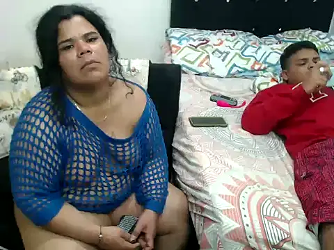 Boycuriousxxx's Webcam Show