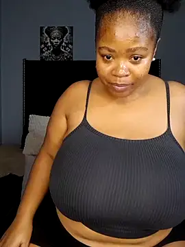 LunaCovenn's Webcam Show