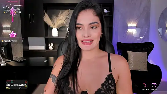 GiaFerrara's Webcam Show