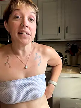YogaHottie76's Live Sex Cam Show
