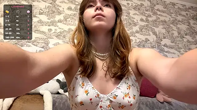 CoralinaEastoy's Webcam Show