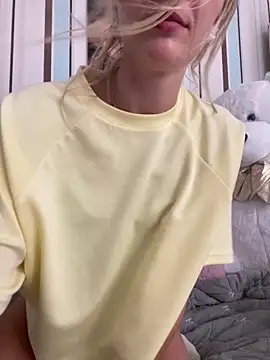 My_Hotgirl's Webcam Show
