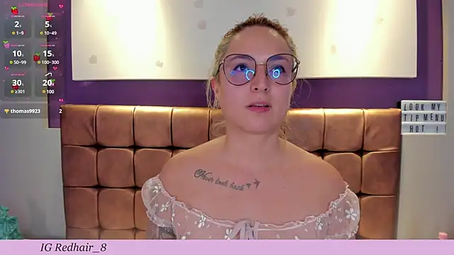 rhosyn_reyes' Webcam Show