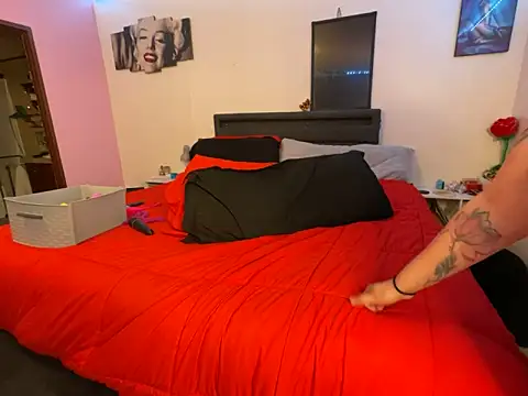 AngelSinz69's Live Sex Cam Show