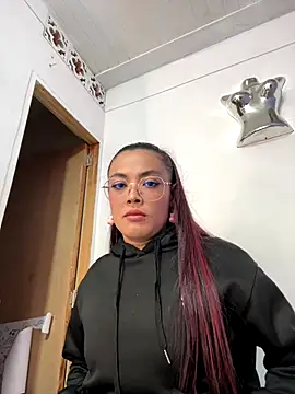 Melany484's Webcam Show