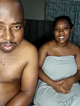 Bootylioustits' Webcam Show